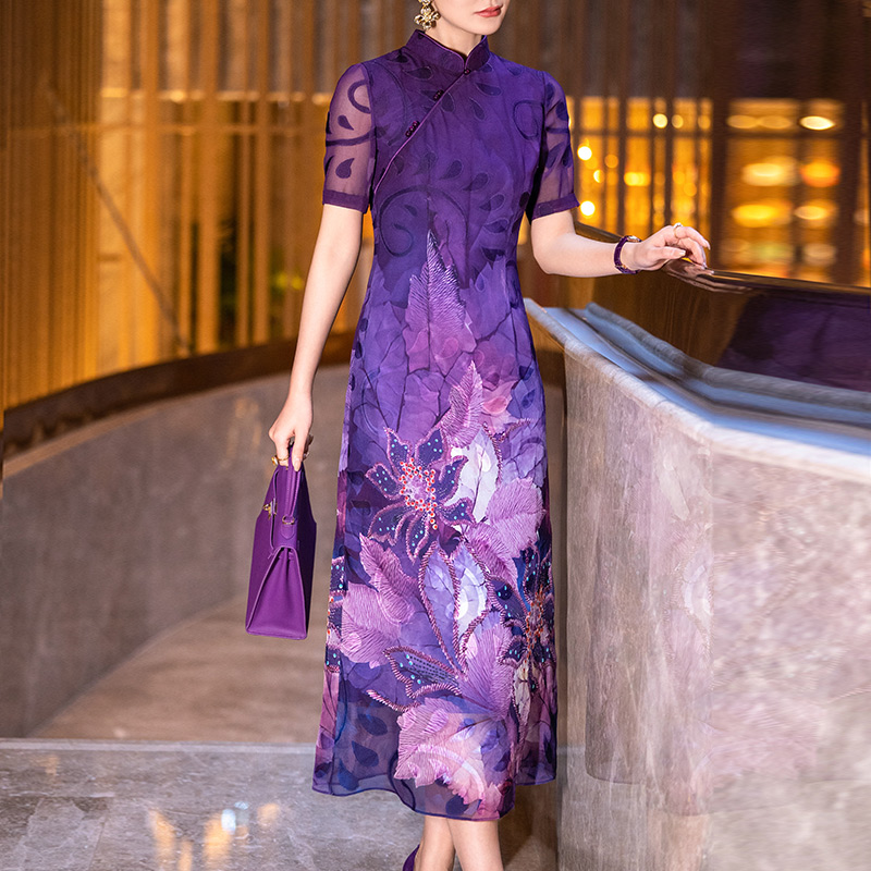 新中式国风连衣裙夏季2024年新款气质别致紫色印花立领改良旗袍裙