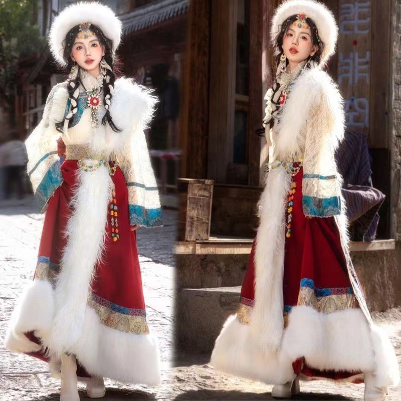 藏服女旅拍新品网红全套旅游民族风摄影舞蹈服藏族风写真贵族女