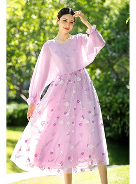 美妃紫色法式气质别致绝美小个子高级感连衣裙2023春夏款女两件套