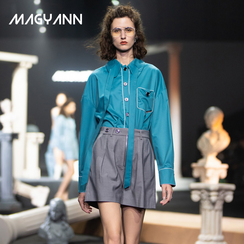 【时装周】Magyann南法庄园•设计师原创舒适撞色压线拉链短裤女