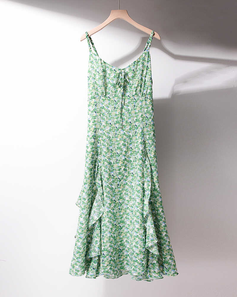 艾格城市~2024夏季新款女装气质显示吊带碎花裙青柠绿连衣裙