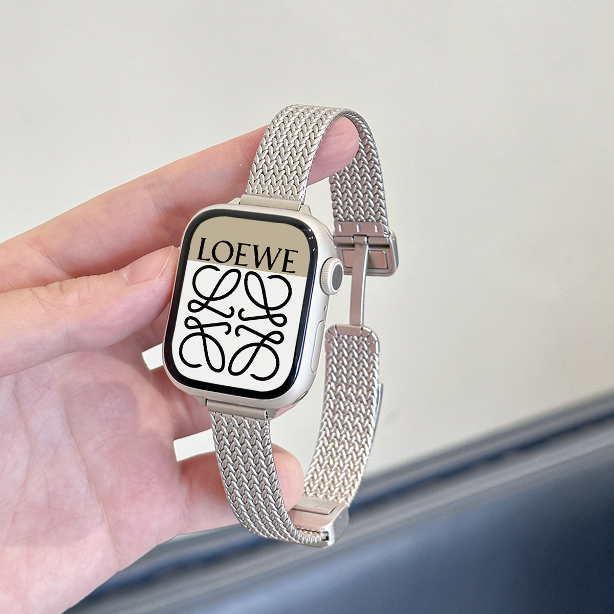 适用AppleWatch麦穗磁吸卡扣表带苹果手表不锈钢表带iwatchS9新款金属s8/7高级感小众小蛮腰细款SE代女款夏日