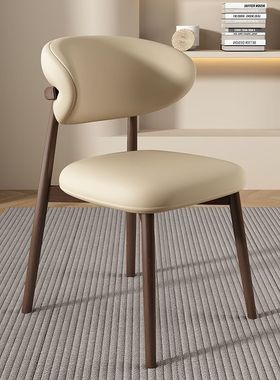 轻奢现代实木餐椅铁艺设计师咖啡厅网红椅子简约家用靠背书桌皮椅