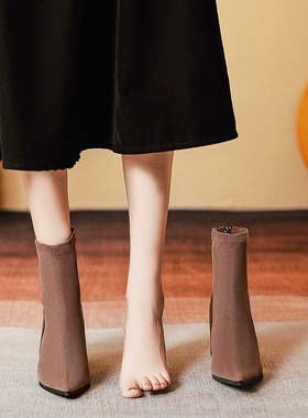 Classy key日本设计师联名款拼接粗跟短筒靴子优雅复古尖头马丁靴
