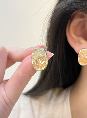 赵露思同款耳环2023年爆款耳环橘色水晶耳钉女高级感独特设计耳夹