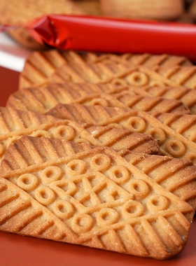 焦糖饼干比利时饼干早餐零食网红曲奇休闲食品酥脆小包装解馋营养
