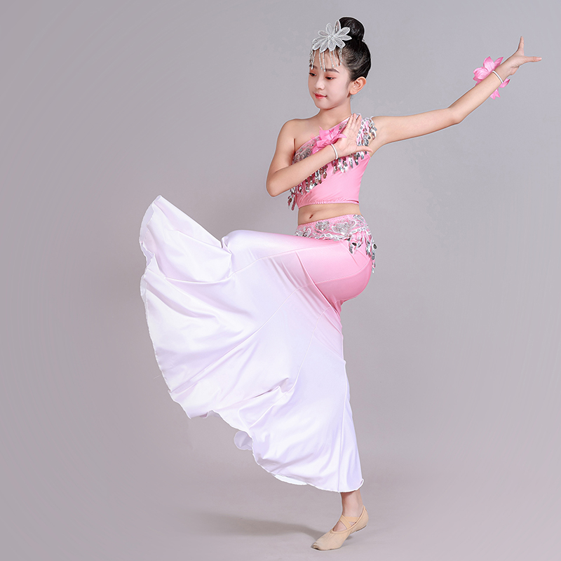 2024新款儿童傣族舞蹈服女童孔雀舞演出表演服少儿优质包臀鱼尾裙