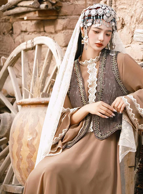 新疆喀什哈萨克民族风异域风情旅拍写真服装帽子头纱配饰显瘦遮肉