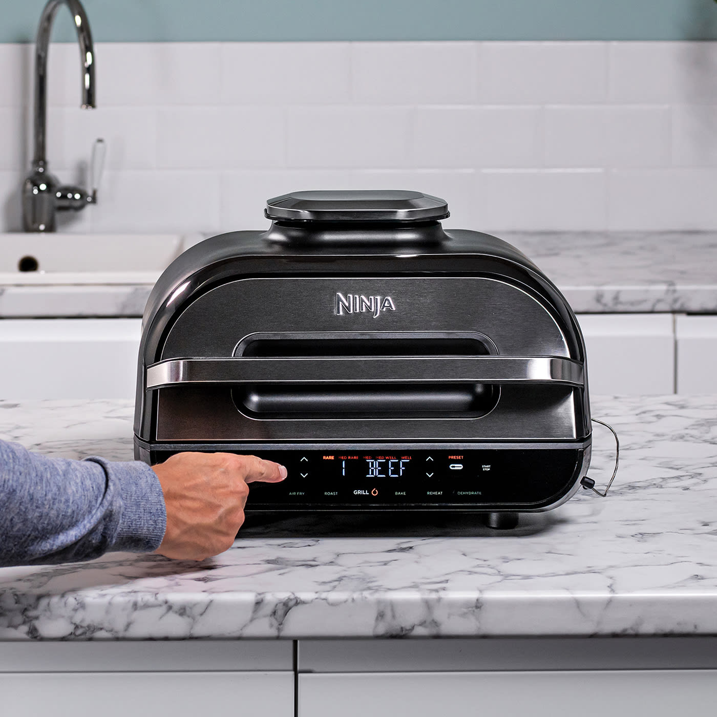 德国代购NINJA多功能智能空气炸锅家用带烤盘烤架烤箱 牛排大容量