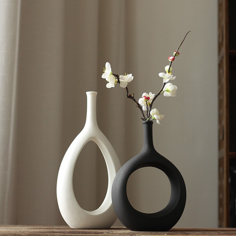 北欧白色餐桌干花黑色花瓶现代家居装饰品客厅玄关插花仿真花摆件
