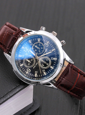 新款蓝光玻璃装饰假三眼皮带手表 微商爆款礼品休闲时装男女手表