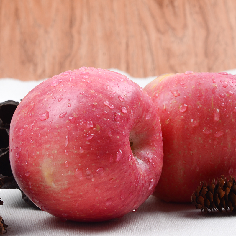 山东烟台红富士苹果冰糖心新鲜水果甜脆多汁蓬莱红富士5斤净重3斤