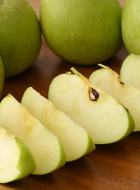 好吃的苹果上架了 新鲜水果 青森王林 4.5斤 产地烟台发货 单独拍