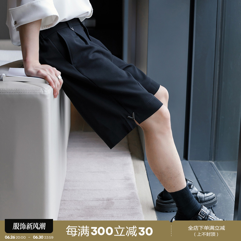 CHICERRO西西里男装夏季金属设计感男生宽松休闲直筒黑色西装短裤