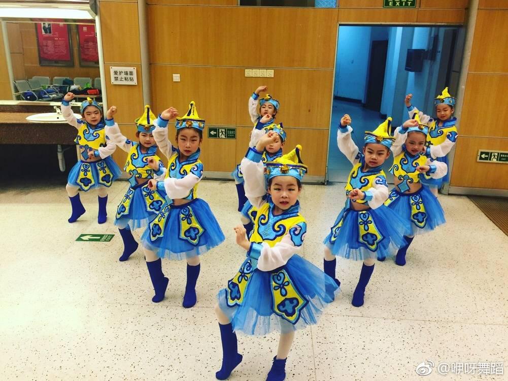 儿童蒙族表演服少数民族蒙古舞蹈女童筷子舞演出服装马蹄哒哒元旦