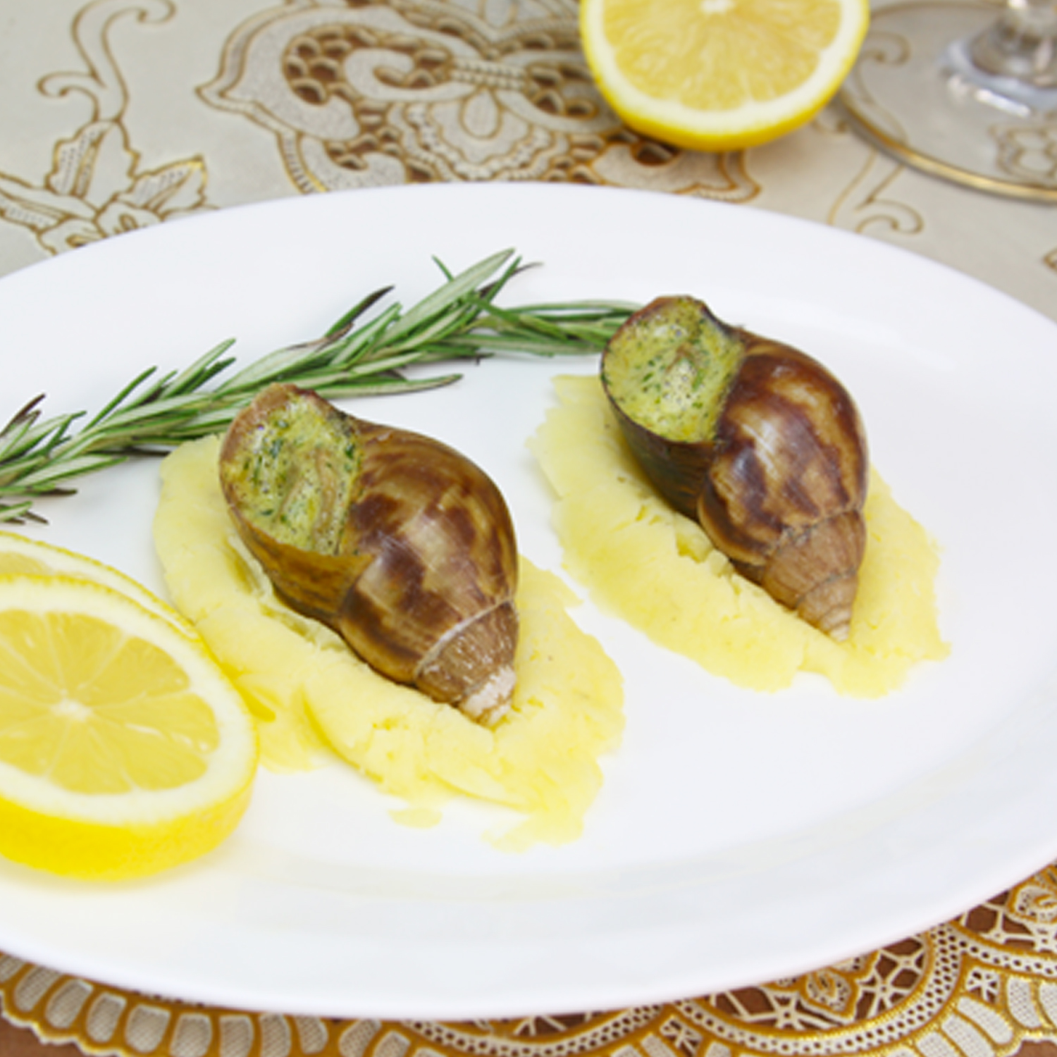 法式焗蜗牛蒜香味生鲜海鲜烧烤食材西餐日料理大号白玉蜗牛肉2只