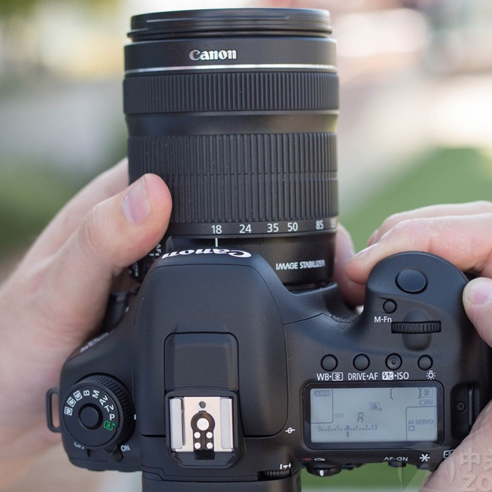 Canon/佳能7D 高清旅游专业单反数码相机 证件照婚庆摄像60D 70D