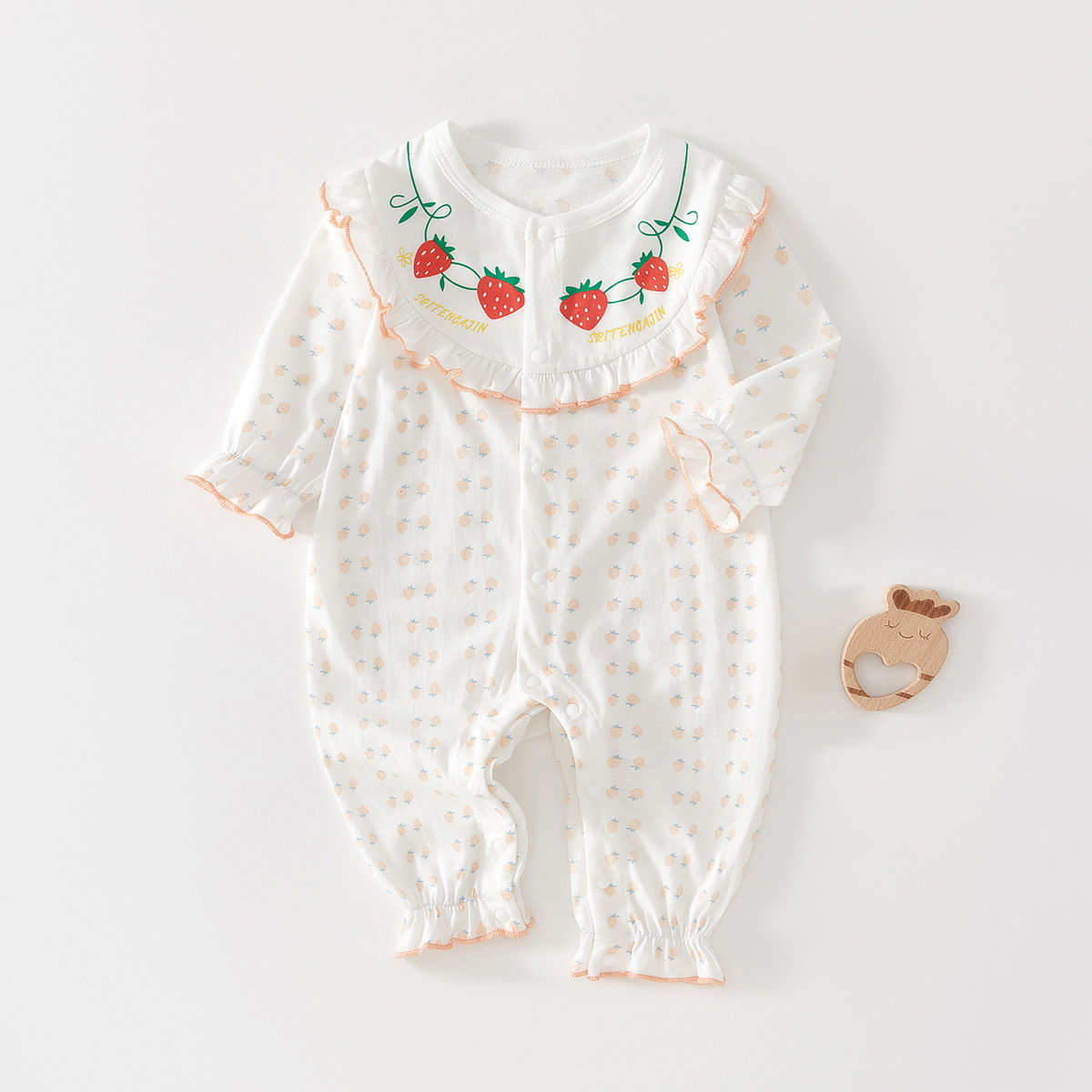 两三个月宝宝衣服夏季女宝薄款长袖纯棉婴儿可爱超萌空调服连体衣