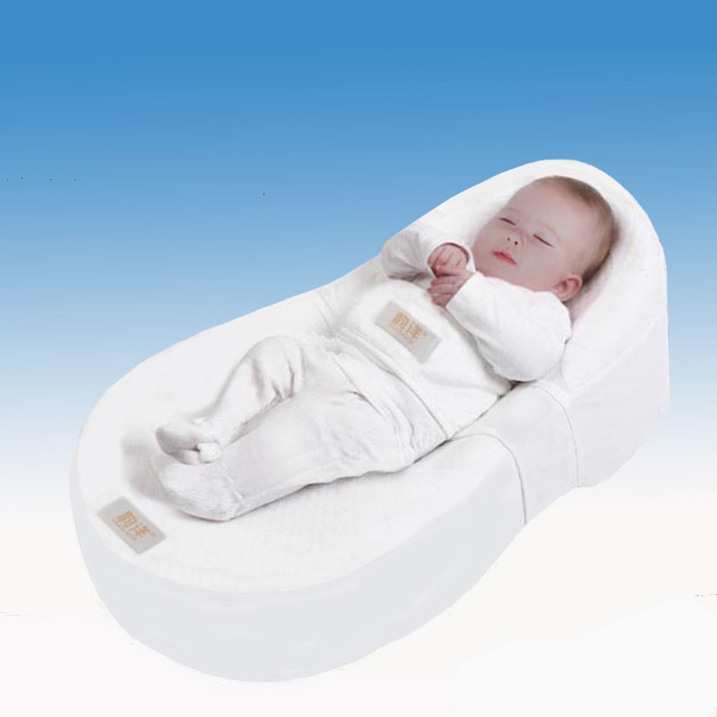 哄睡神器0-120天新生婴儿床中床防吐奶宝宝床上床仿子宫便携式