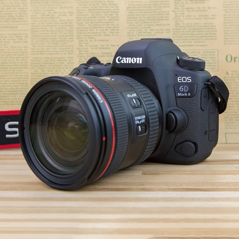 佳能 EOS 6D Mark II 全画幅单反 旅游相机 数码高清视频vlog 6D2