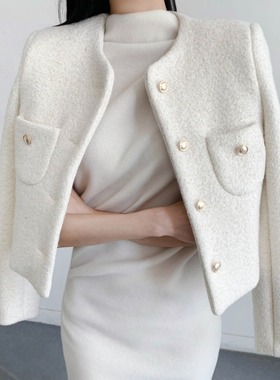 韩国chic早春新款法式小众气质小个子金属扣圆领修身短款毛呢外套