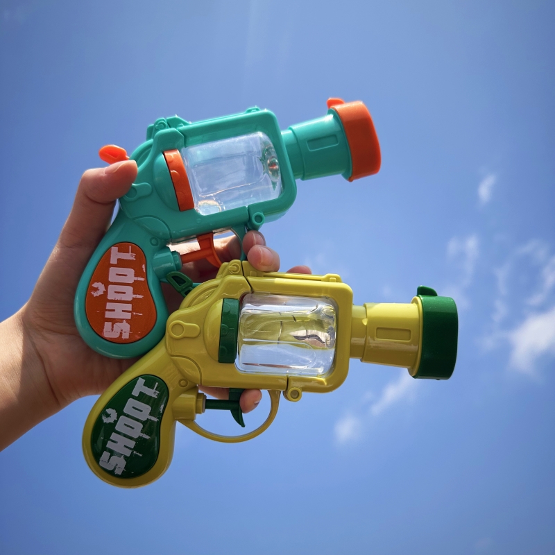 儿童水枪左轮滋水玩具喷水网红爆款沙滩呲水枪男女孩宝宝洗澡玩具