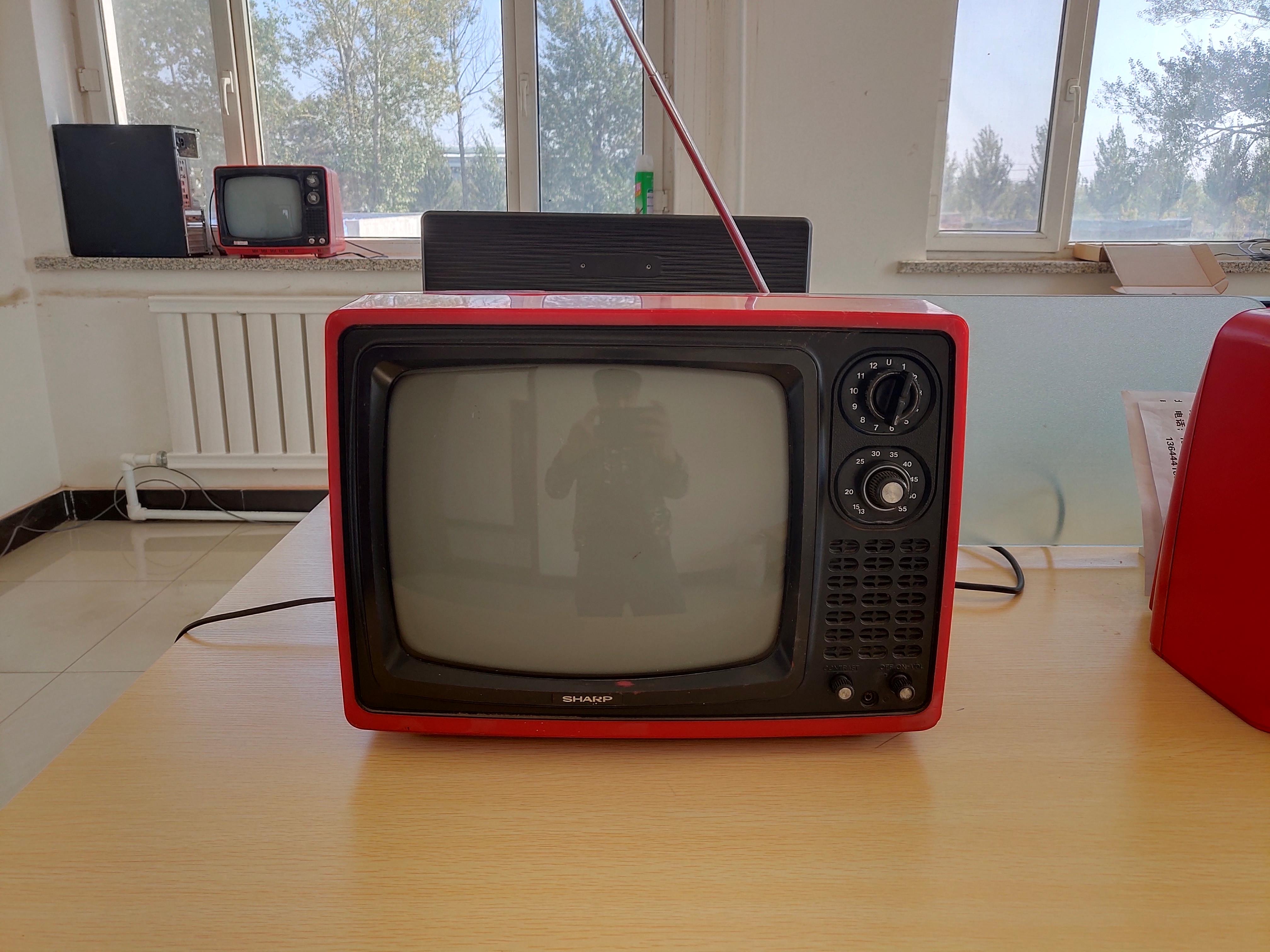 议价70-80 年代进口国产老式怀旧黑白电视机 老旧物件橱窗装议价