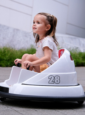 儿童电动车四轮汽车带遥控玩具车可坐人男女宝宝充电四驱摇摆童车