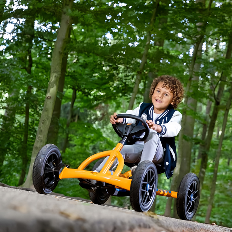 BERG卡丁车儿童脚踏四轮自行车可坐3一6-8岁男女孩中大童自行车