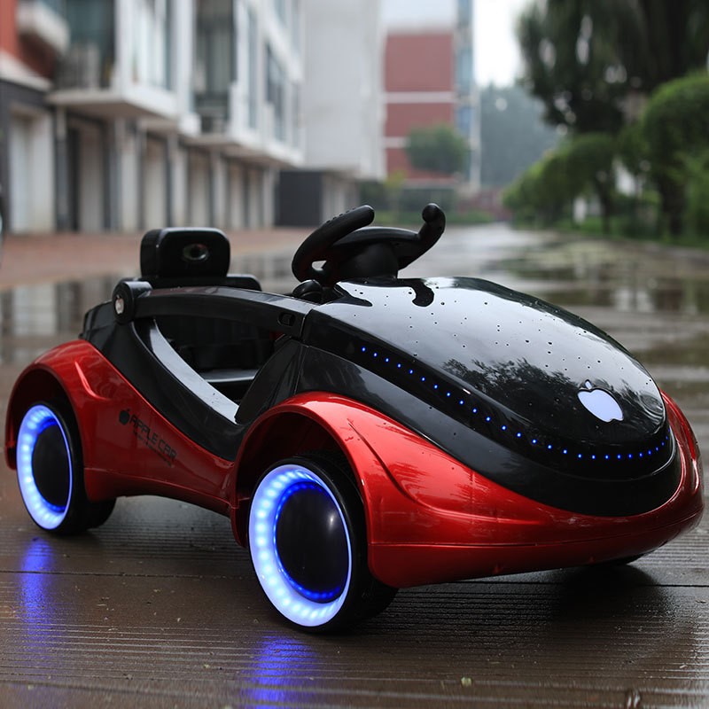 科幻儿童电动汽车四轮闪光带遥控可坐人男女宝宝摇摆充电玩具童车