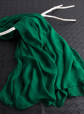 超大墨绿色丝巾女妈妈长款纯色围巾披肩春秋冬季护颈百搭薄款纱巾