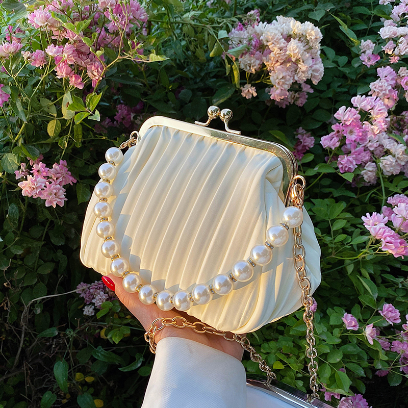 夏季小众小包包女2024新款时尚斜挎包贝壳包高级感珍珠链条手提包
