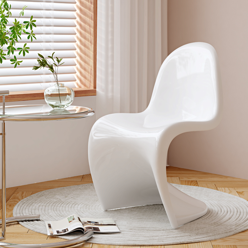 潘东椅ins网红透明椅子北欧家用塑料椅设计师艺术餐椅简约化妆椅