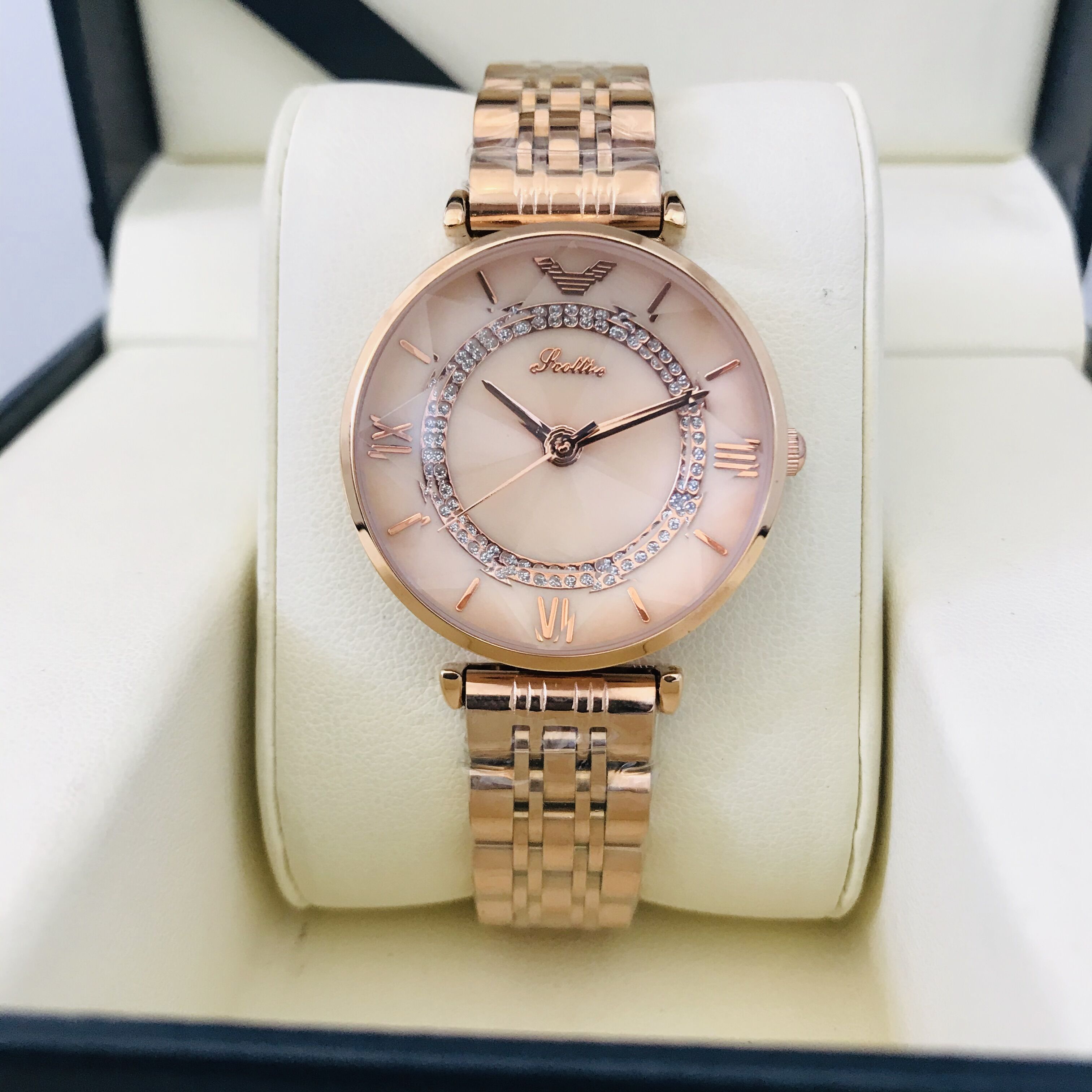 玫瑰金色钢带手表女表2020年新款菱形切割镜面防水时尚女士手表