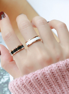 网红钛钢时尚潮玫瑰金陶瓷戒指男女情侣一对个性简约学生食指指环