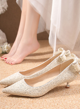 秀恋歌法式网红尖头小低跟水晶高跟鞋银色孕妇结婚鞋子婚纱礼服鞋