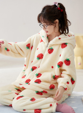 珊瑚绒睡衣女秋冬季草莓可爱冬天加绒加厚法兰绒可出门套装家居服