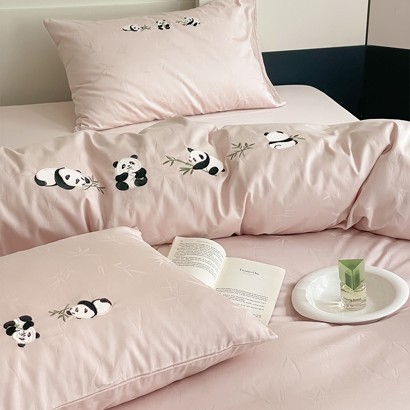 国风小熊猫长绒棉床上四件套全棉纯棉2024新款被套罩床单床笠床品