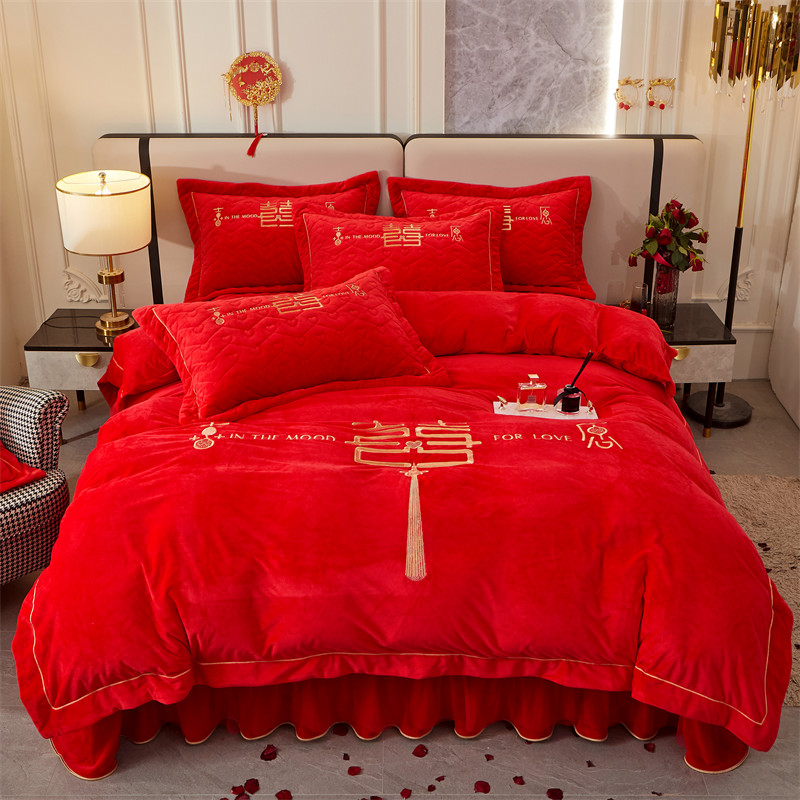 冬季婴儿绒四件套大红色婚庆床盖款夹棉加厚床单被套结婚礼品套件