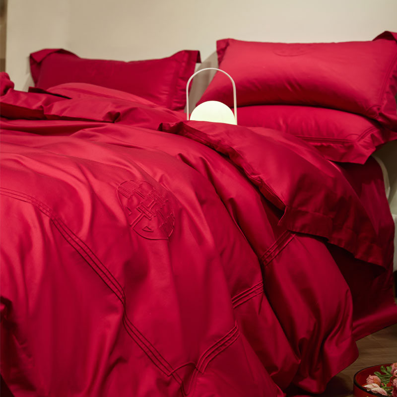 高端简约婚庆大红色床上用品陪嫁喜被100支长绒棉四件套纯色被套