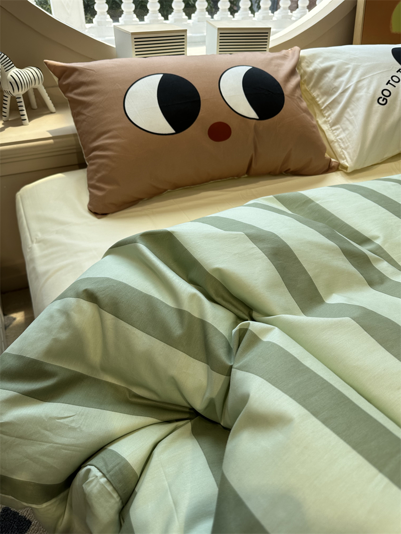 韩系可爱绿色条纹字母大眼睛床上四件套全棉1.5m1.8宿舍被套床单