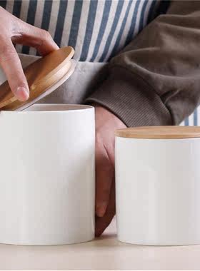 陶瓷茶叶密封罐奶粉储物咖啡豆瓶防潮避光圆形日式家用调料盒白色