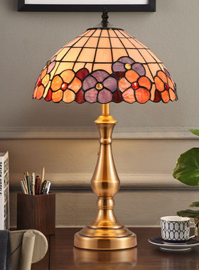 现代复古美式台灯居家装饰床头灯led客厅卧室合金玻璃灯个性灯具
