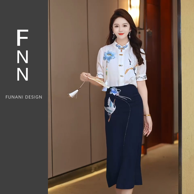 芙娜妮新中式设计感衬衫时尚收腰短袖百搭小个子两件套女F2411111