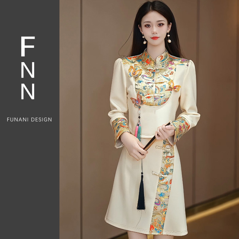 芙娜妮流苏设计感小众新中式时尚收腰长袖民族风两件套女F2410808