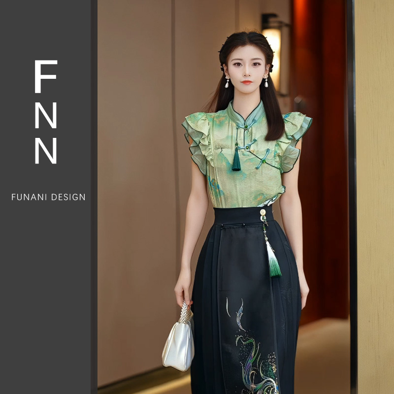 芙娜妮新中式流苏马面裙两件套女2024年夏季新款长裙套装F2411743