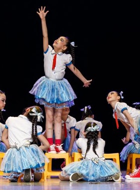 为你鼓掌演出服儿童大合唱红领巾中小学生表演服幼儿舞蹈蓬蓬纱裙