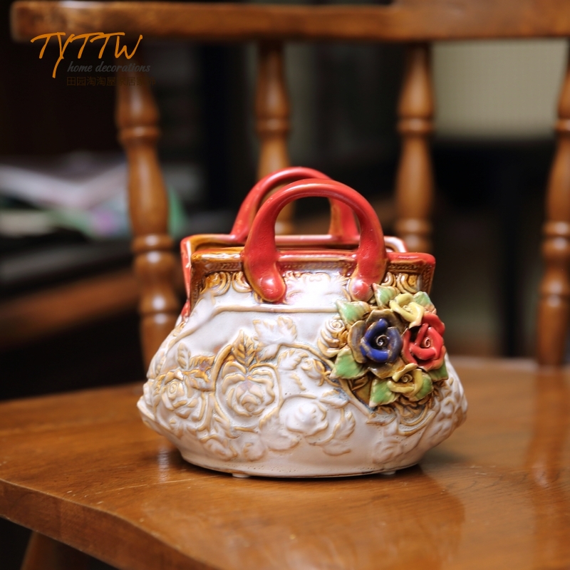 欧式田园手工玫瑰浮雕釉面包包装饰容器花器陶瓷小摆件