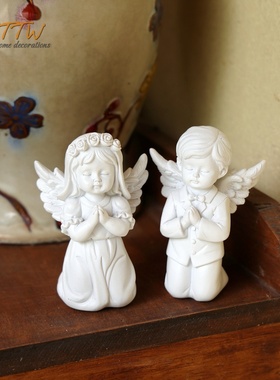 古典风情小祈祷天使情侣橱窗摆件杂货花园庭院欧式丘比特装饰礼物