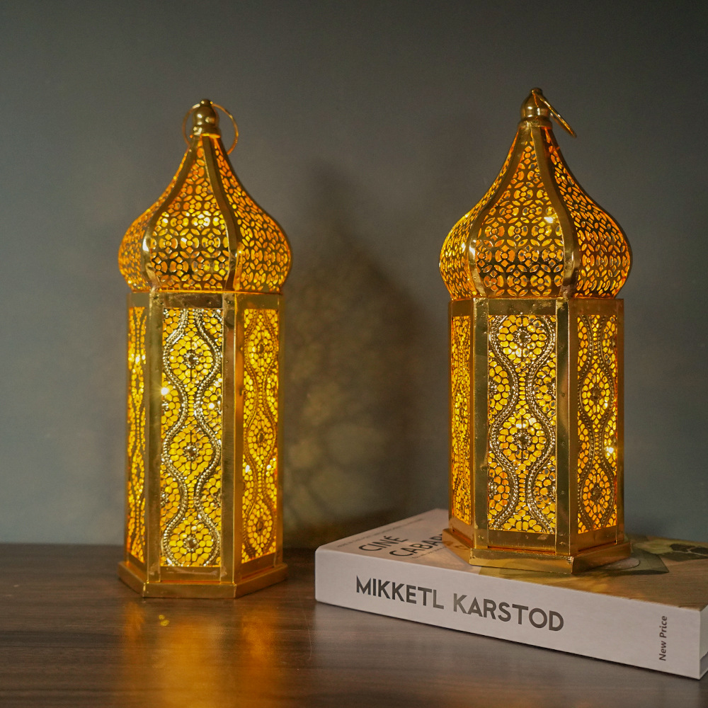跨境新款铁艺镀金风灯镂空摩洛哥灯笼家居装饰摆件工艺品氛围道具